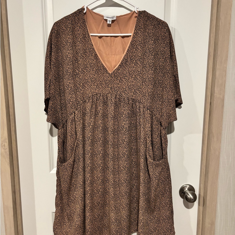 Mittoshop Tan Dress